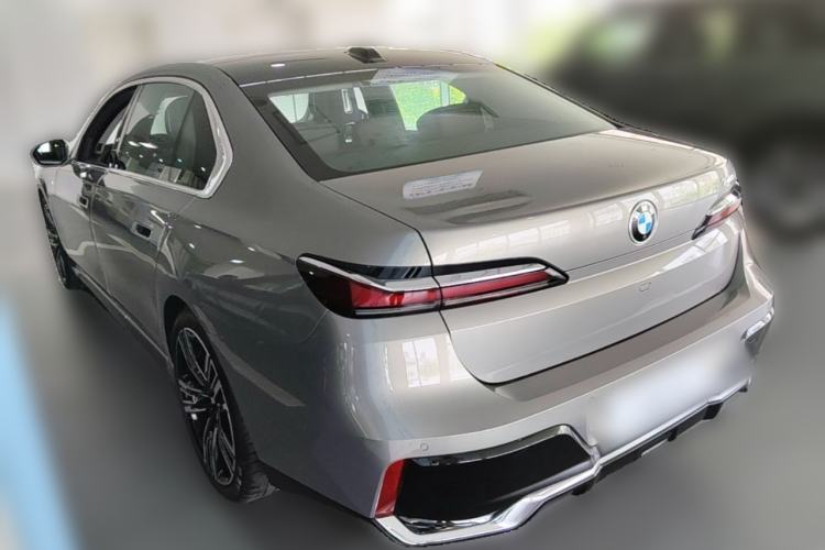 Used BMW 7 Series 2023 740Li Leading Model M Sport Package Exterior 2