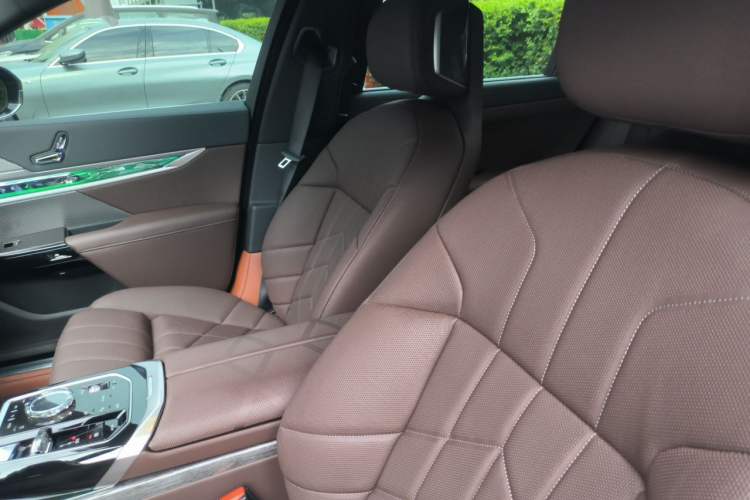 Used BMW 7 Series 2023 Restyled 740Li Luxury Edition M Sport Package Left Front Seat