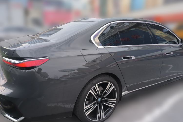 Used BMW 7 Series 2023 Restyled 740Li Luxury Edition M Sport Package Rear Right 45 Deg