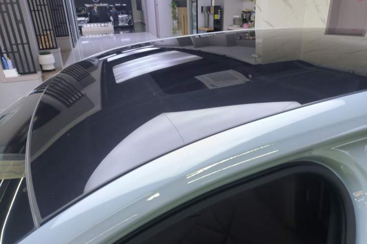 Used BMW 7 Series 2023 735Li M Sport Package Roof