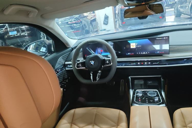 Used BMW 7 Series 2023 735Li M Sport Package Steering Wheel