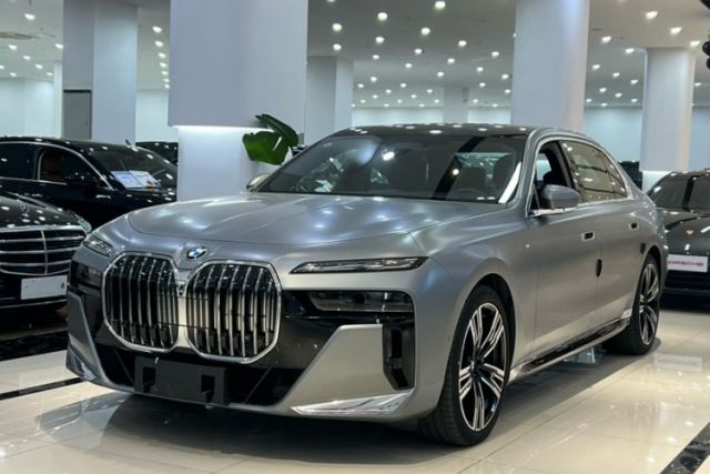 Used BMW 7 Series 2023 740Li Luxury Edition M Sport Package