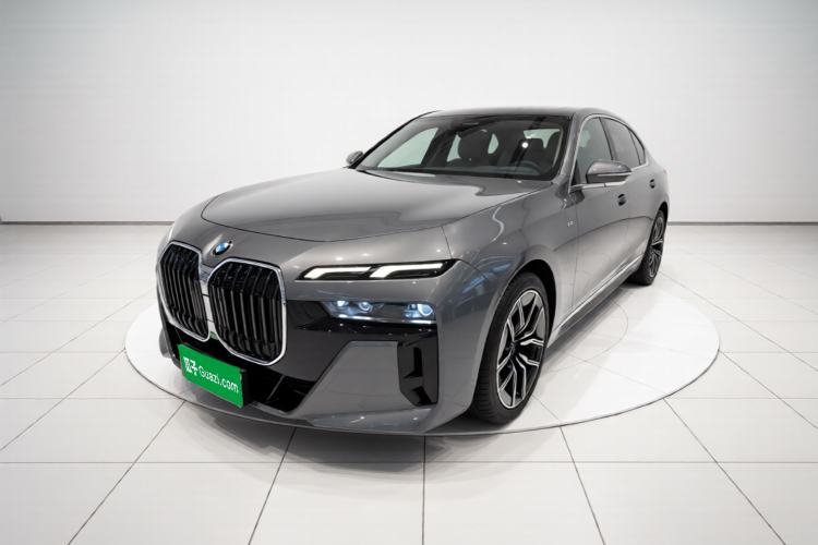 BMW 7 Series 2023 735Li M Sport Package usata Guazi used car, China used car export, Used car for sale, Used  cars, Cheapest cars for sale