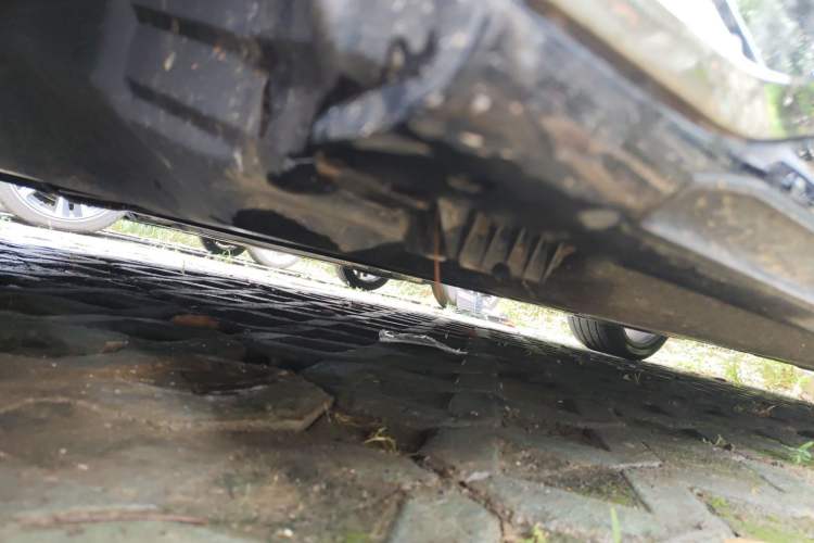 Used BMW 7 Series 2023 735Li Luxury Package Chassis Front Left