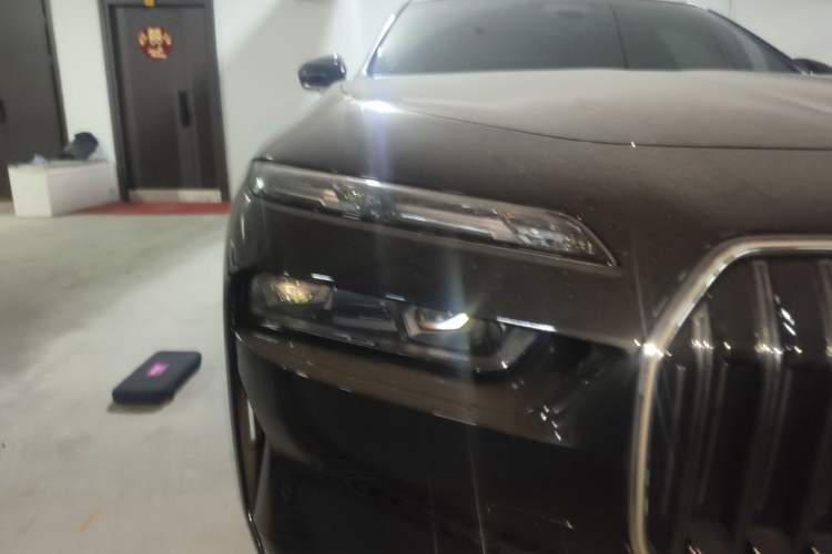 Used BMW 7 Series 2023 Updated 740Li Luxury Package Premium Edition Right Front Headlight