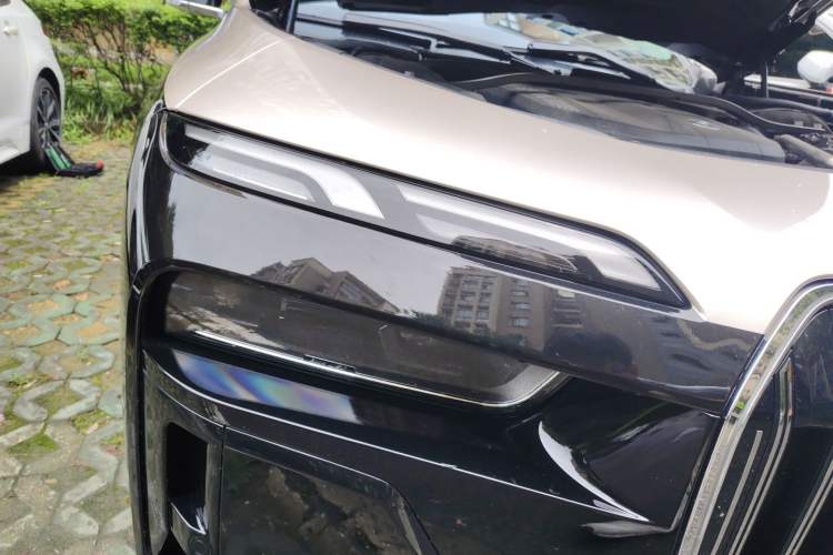 Used BMW 7 Series 2023 735Li Luxury Package Right Front Headlight