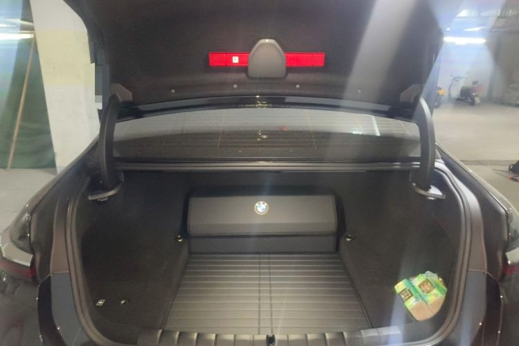 Used BMW 7 Series 2023 Updated 740Li Luxury Package Premium Edition Trunk