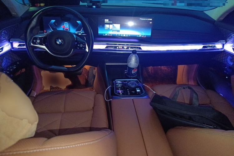Used BMW 7 Series 2023 740Li Leading Edition Luxury Package Center Console