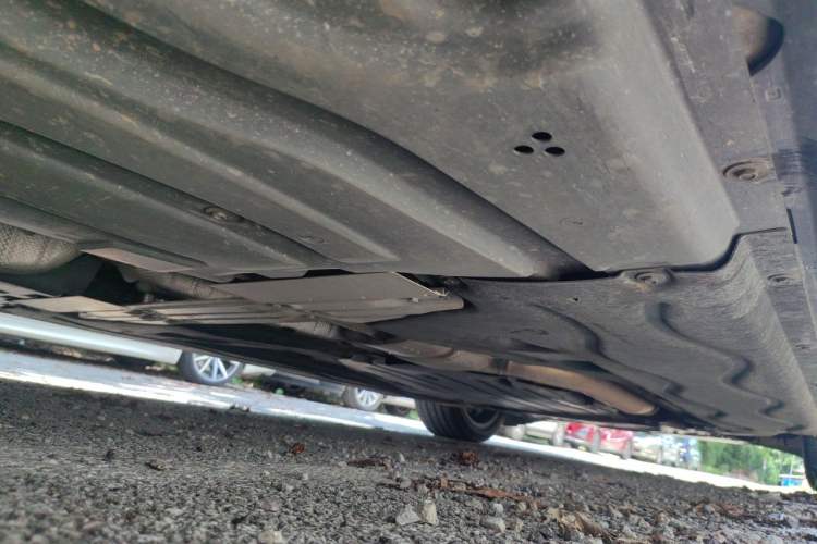 Used BMW 7 Series 2023 735Li M Sport Package Chassis Rear Right