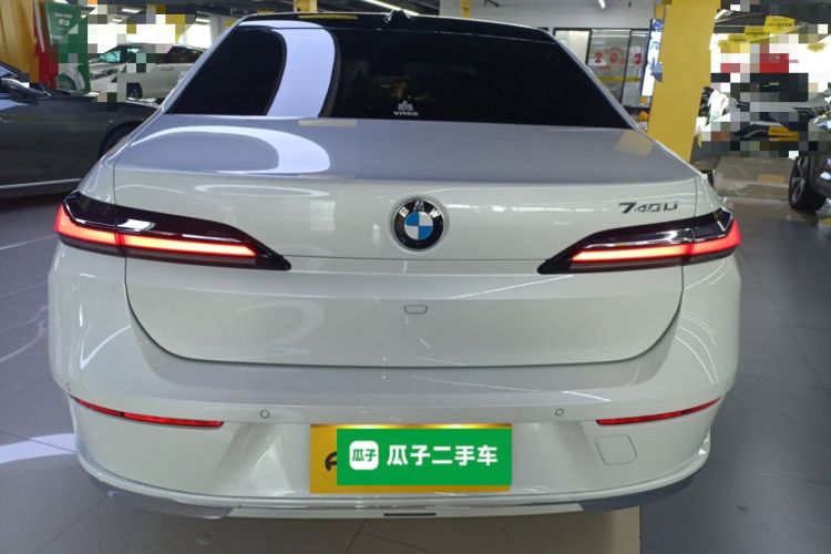 Used BMW 7 Series 2023 735Li Luxury Package Rear
