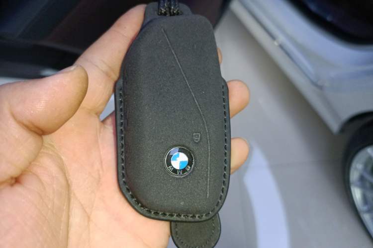 Used BMW 7 Series 2023 735Li Luxury Package Vehicle Key