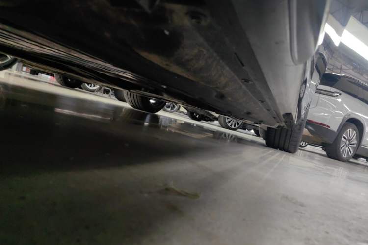 Used BMW 7 Series 2026 Model 740Li Leading-Edge M Sport Package Chassis Front Left