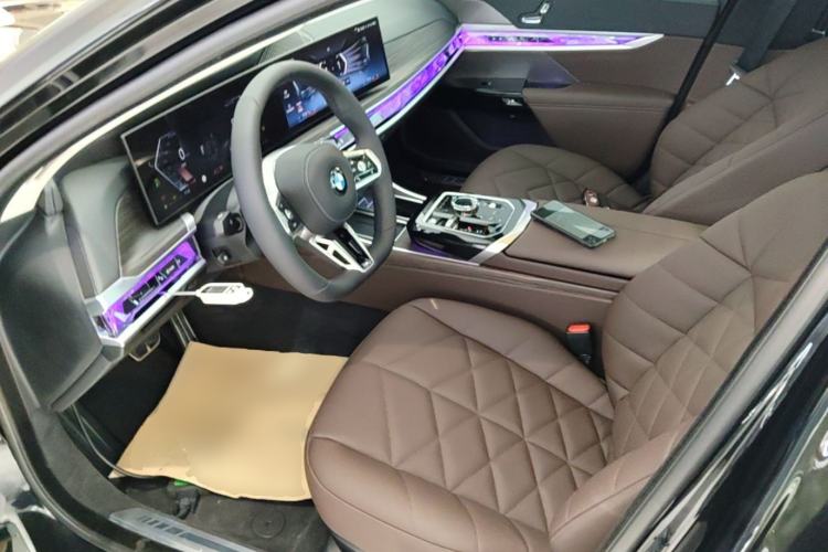Used BMW 7 Series 2026 Model 735Li M Sport Package Left Front Seat