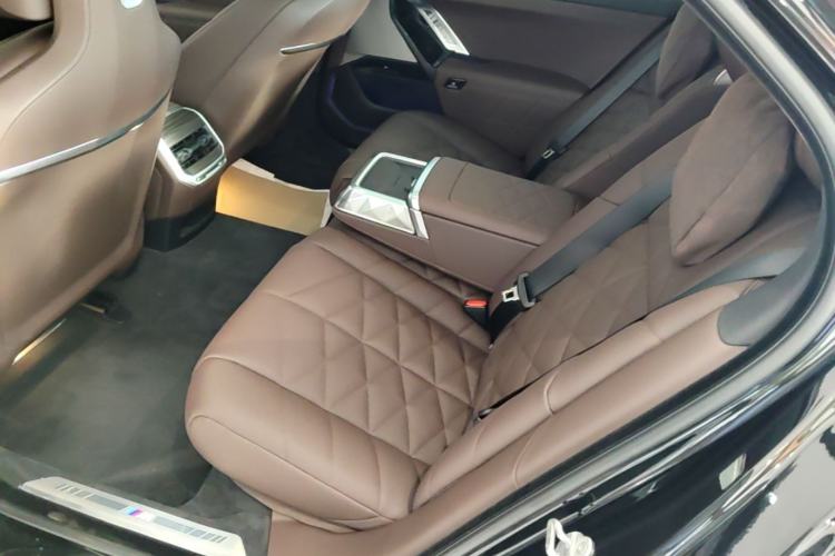 Used BMW 7 Series 2026 Model 735Li M Sport Package Left Rear Seat