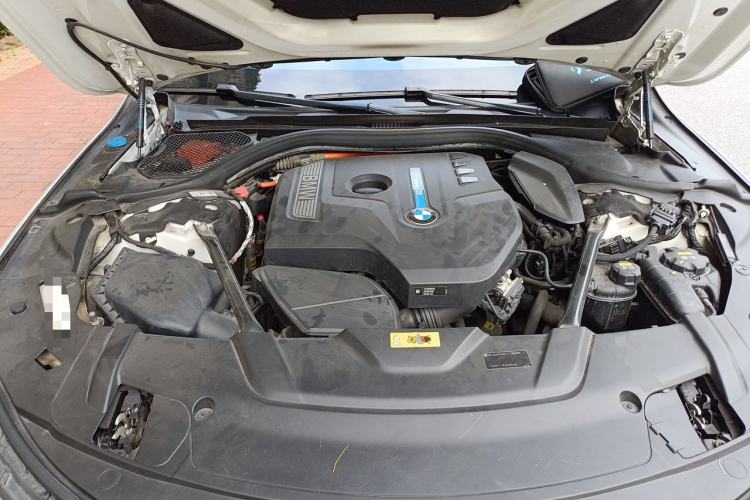 Used BMW 7 Series New Energy 2018 740Le xDrive Engine Bay