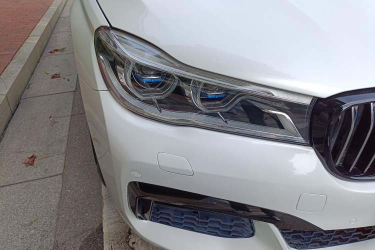 Used BMW 7 Series New Energy 2018 740Le xDrive Right Front Headlight
