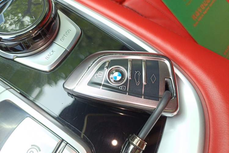 Used BMW 7 Series New Energy 2018 740Le xDrive Vehicle Key
