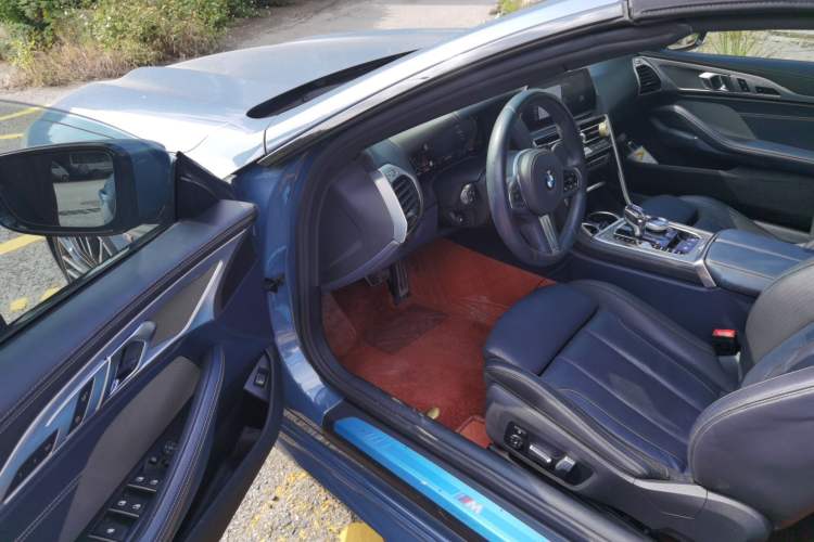 Used BMW 8 Series 2019 840i Convertible Coupe M Sport Package Driver Seat