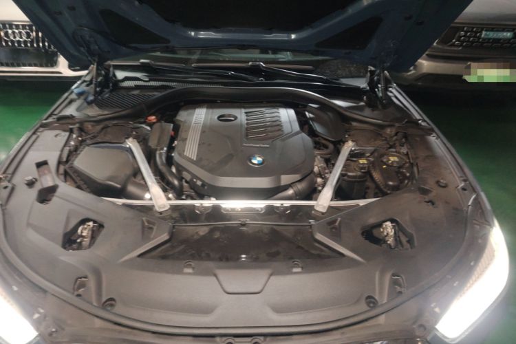 Used BMW 8 Series 2021 Facelift 840i Four-Door Coupe M Sport Package Engine Bay