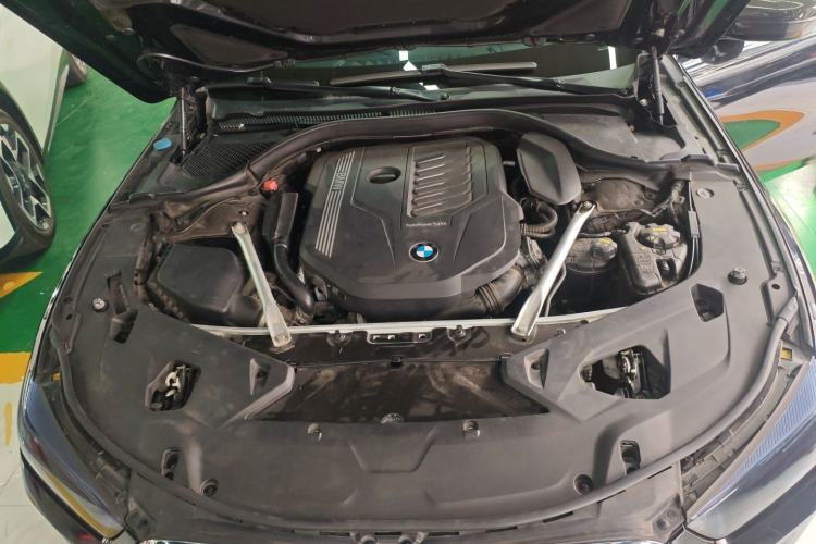 Used BMW 8 Series 2019 840i 4-Door Gran Coupe M Sport Package Engine Bay