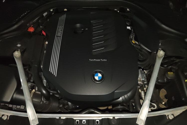 Used BMW 8 Series 2019 840i 4-Door Gran Coupe M Sport Package Engine Bay
