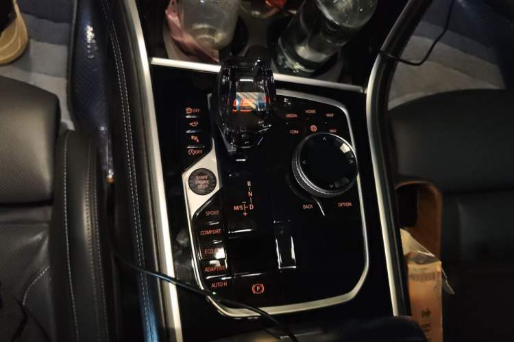 Used BMW 8 Series 2019 840i 4-Door Gran Coupe M Sport Package Gear Lever