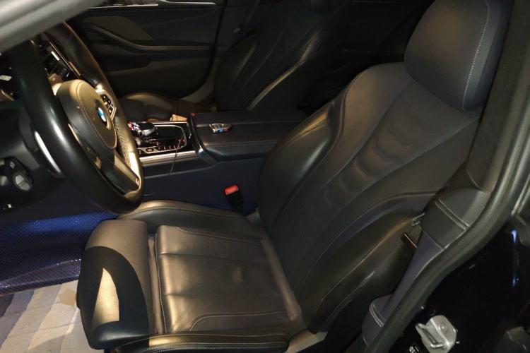 Used BMW 8 Series 2019 840i 4-Door Gran Coupe M Sport Package Left Front Seat