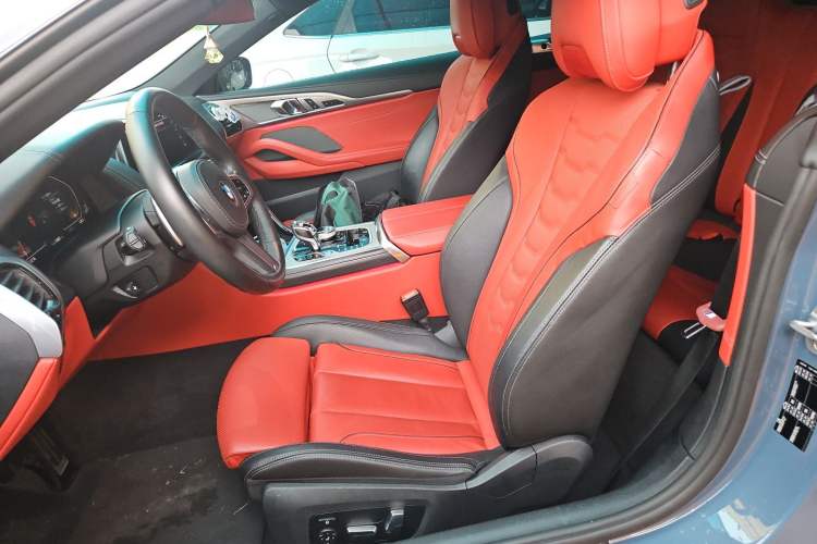 Used BMW 8 Series 2019 840i Convertible Coupe M Sport Package Left Front Seat