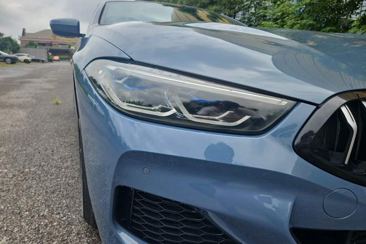 Used BMW 8 Series 2019 840i Convertible Coupe M Sport Package Right Front Headlight