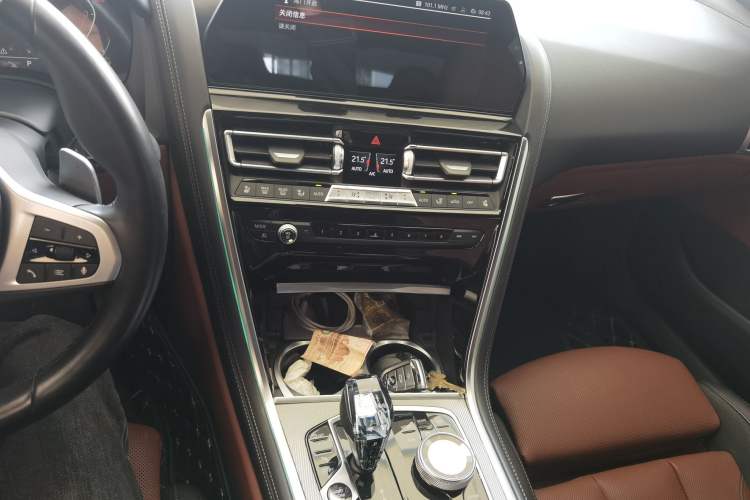 Used BMW 8 Series 2019 840i 4-Door Gran Coupe M Sport Package Audio And AC Panel
