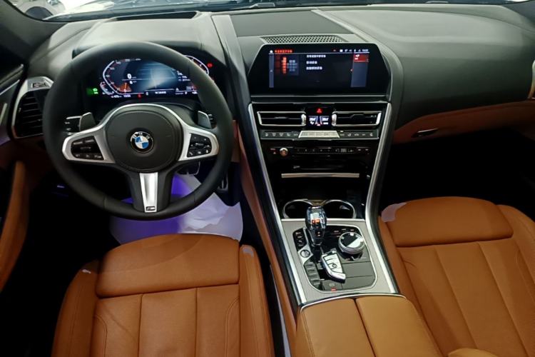 Used BMW 8 Series 2019 840i 4-Door Gran Coupe M Sport Package Center Console