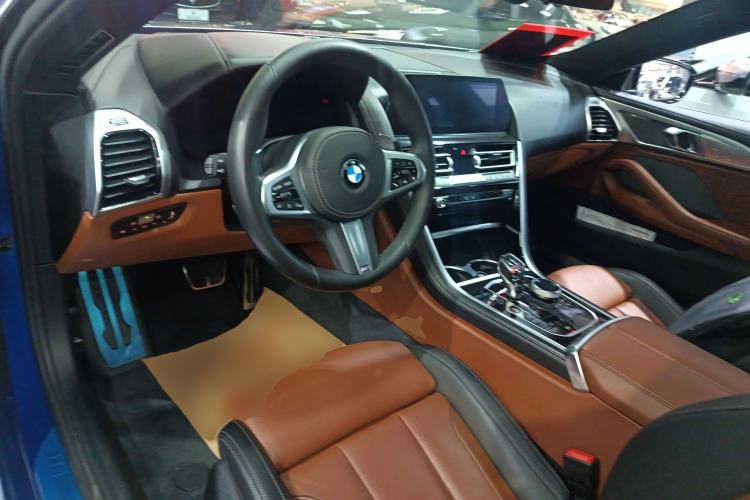 Used BMW 8 Series 2019 840i 4-Door Gran Coupe M Sport Package Center Console
