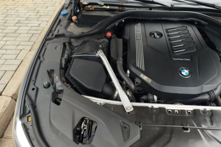 Used BMW 8 Series 2019 840i Coupe M Sport Package Engine Bay Right