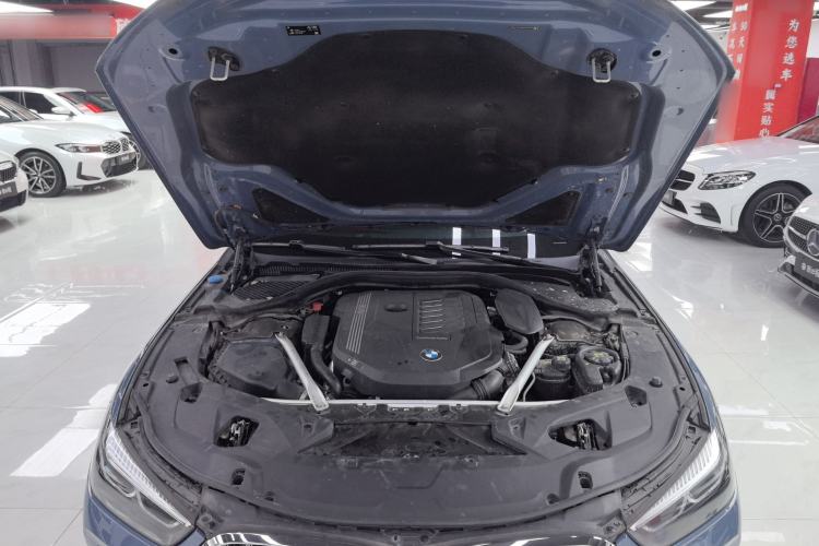 Used BMW 8 Series 2019 840i 4-Door Gran Coupe M Sport Package Engine Bay