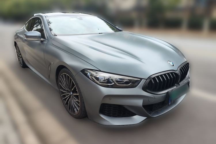 Used BMW 8 Series 2019 840i Coupe M Sport Package Front Right 45 Deg