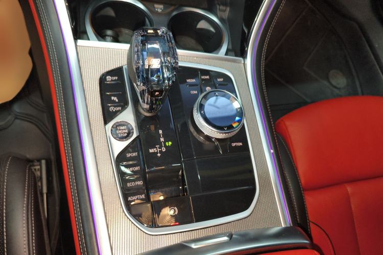 Used BMW 8 Series 2019 840i 4-Door Gran Coupe M Sport Package Gear Lever