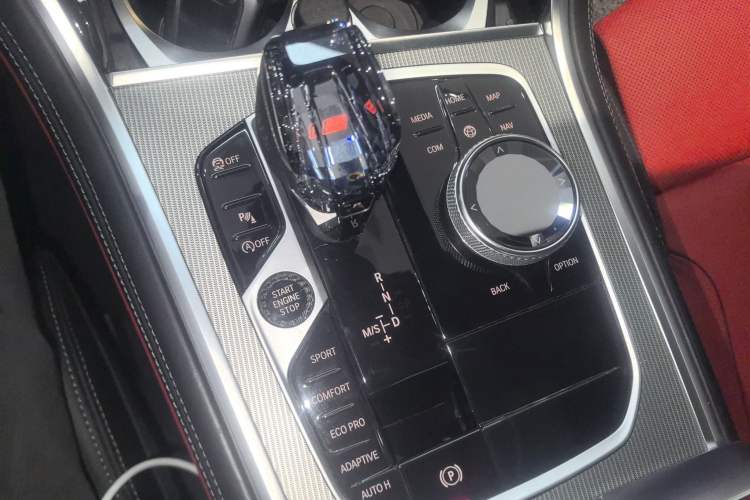 Used BMW 8 Series 2019 840i 4-Door Gran Coupe M Sport Package Gear Lever