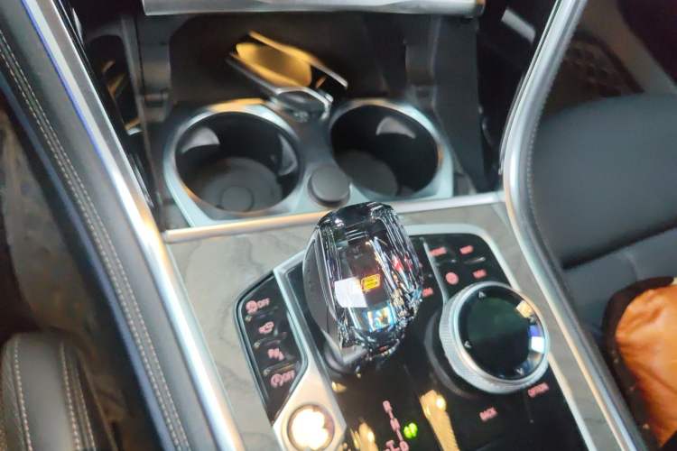 Used BMW 8 Series 2019 840i xDrive 4-Door Gran Coupe M Sport Package Gear Lever