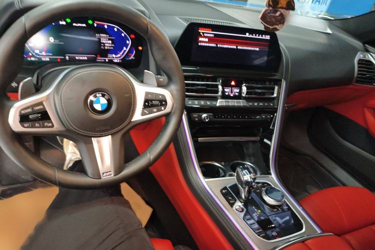Used BMW 8 Series 2019 840i 4-Door Gran Coupe M Sport Package Interior 2