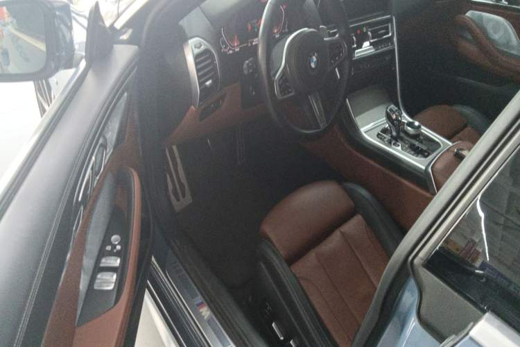 Used BMW 8 Series 2019 840i xDrive 4-Door Gran Coupe M Sport Package Interior 3