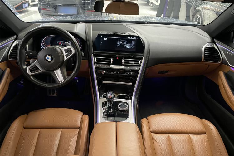 Used BMW 8 Series 2019 840i 4-Door Gran Coupe M Sport Package Interior 4