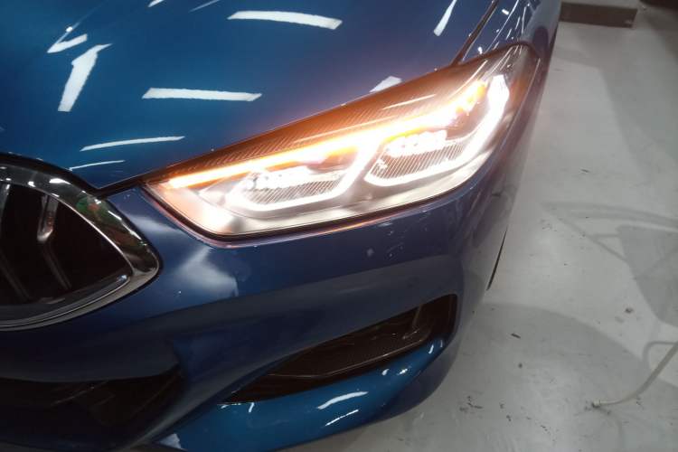 Used BMW 8 Series 2019 840i 4-Door Gran Coupe M Sport Package Left Front Headlight