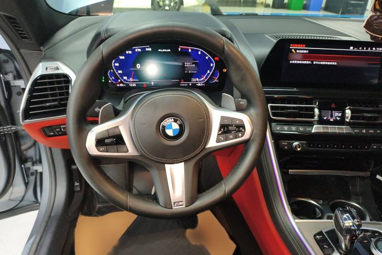 Used BMW 8 Series 2019 840i 4-Door Gran Coupe M Sport Package Steering Wheel