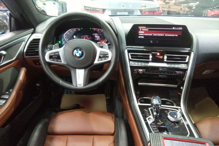 Used BMW 8 Series 2019 840i 4-Door Gran Coupe M Sport Package Steering Wheel