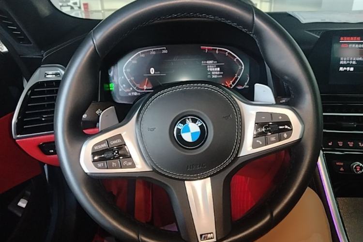 Used BMW 8 Series 2019 840i 4-Door Gran Coupe M Sport Package Steering Wheel