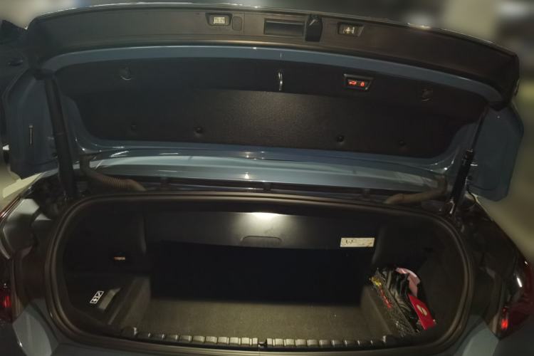 Used BMW 8 Series 2019 840i Convertible Coupe M Sport Package Trunk