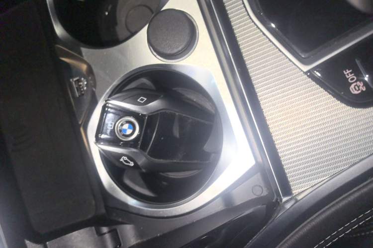 Used BMW 8 Series 2019 840i 4-Door Gran Coupe M Sport Package Vehicle Key