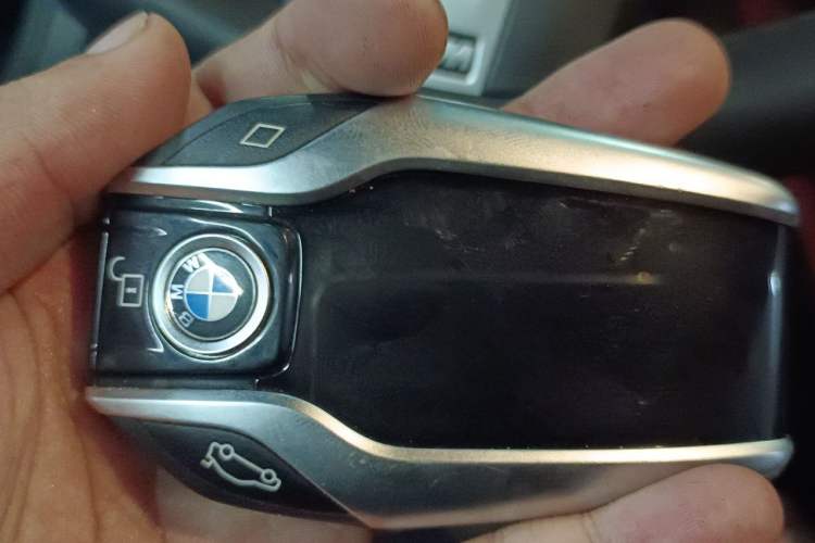 Used BMW 8 Series 2019 840i 4-Door Gran Coupe M Sport Package Vehicle Key