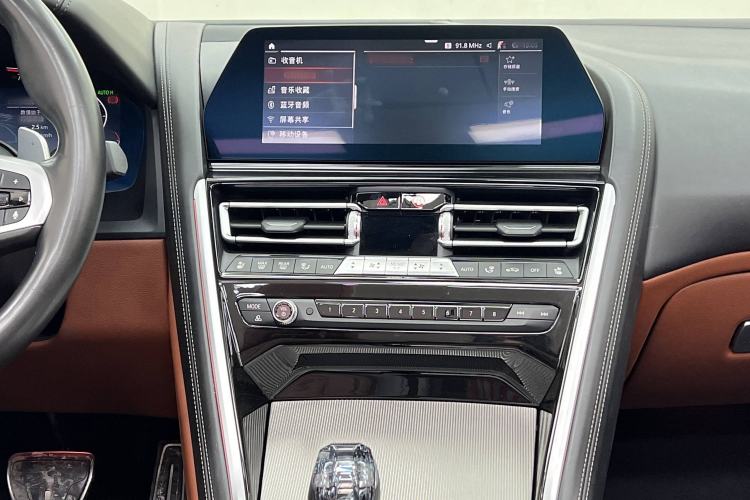 Used BMW 8 Series 2019 840i Convertible Coupe M Sport Package Interior 10