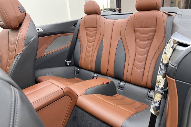 Used BMW 8 Series 2019 840i Convertible Coupe M Sport Package Interior 6